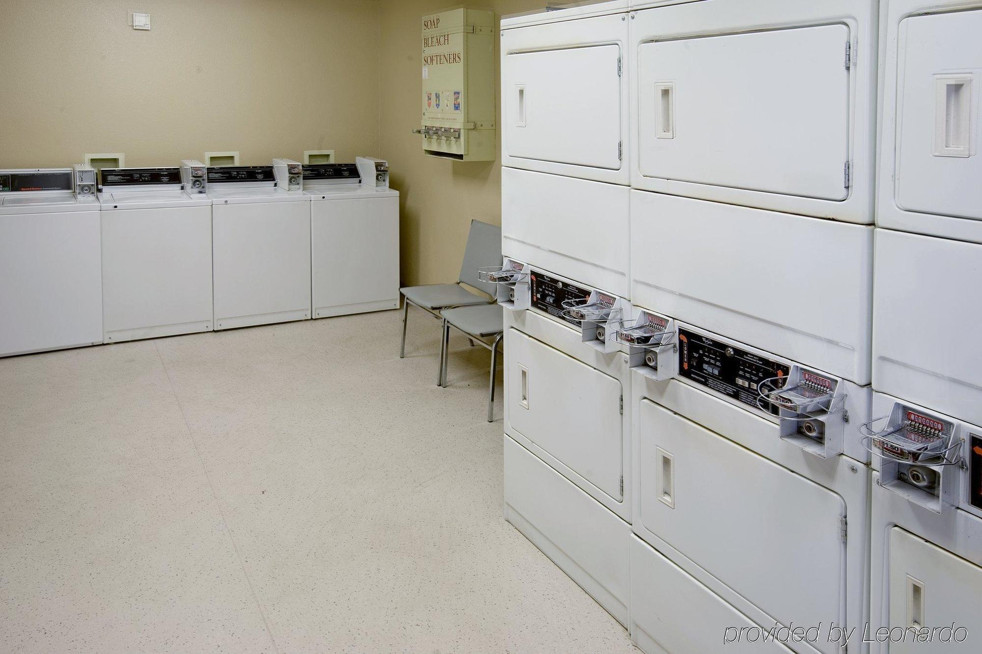 Extended Stay America Select Suites - Newport News - Oyster Point Luaran gambar